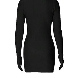 Elegant Black Mini Long Sleeve Glove Dress